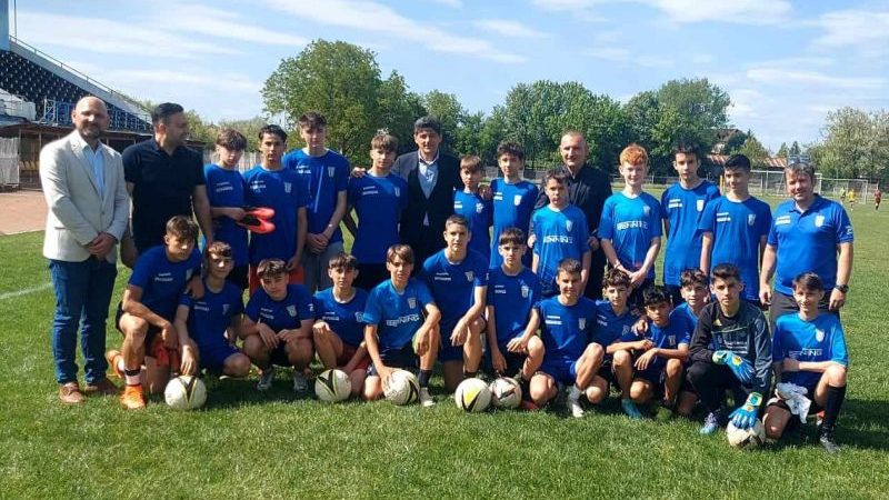 Dumitru Rujan și Marian Corduneanu implicați activ în dezvoltarea fotbalului juvenil la Caransebeș