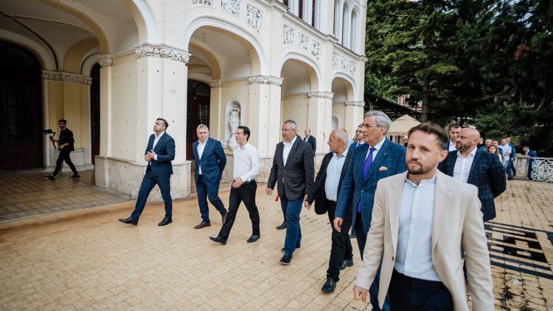 Nicolae Ciucă susține candidații liberali din Caras Severin