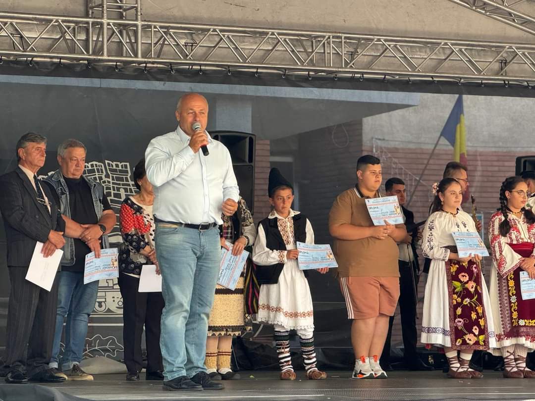 Președintele Consiliului Județean Caraș-Severin Romeo Dunca a premiat valorile cărășene autentice