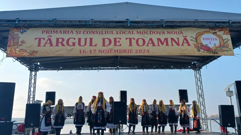 Belșugurile toamnei, prezentate la Târgul de toamnă din Moldova Nouă